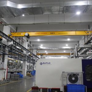 業(yè)務(wù)不斷發(fā)展的中國電工電器制造商公牛集團(tuán)為新廠房配置了定制化、高性價比的48臺科尼CXT UNO起重機(jī)。